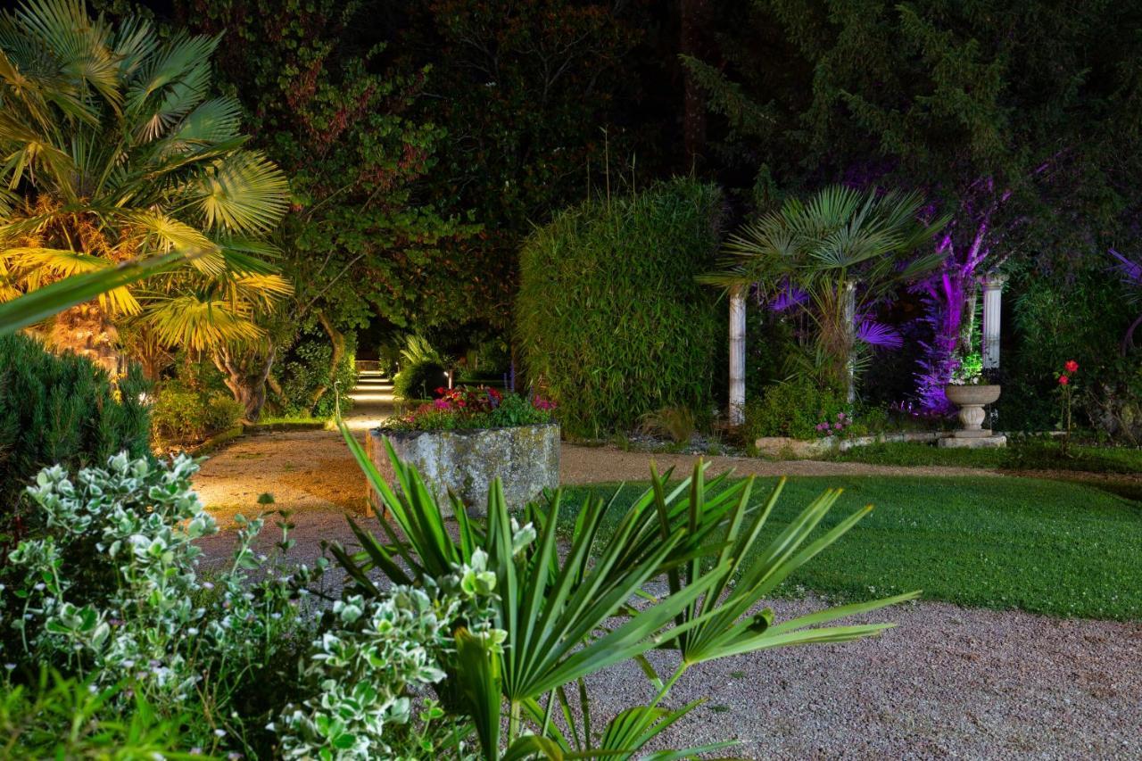 Logis Hotel Restaurant L'Essille Bassac Exterior foto
